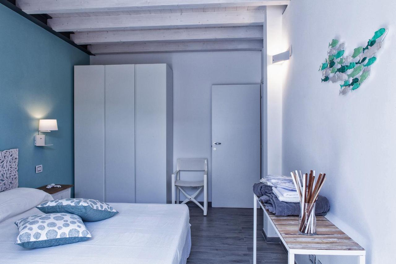150 Latomare Bed & Breakfast มารีนาดีคาร์รารา ภายนอก รูปภาพ