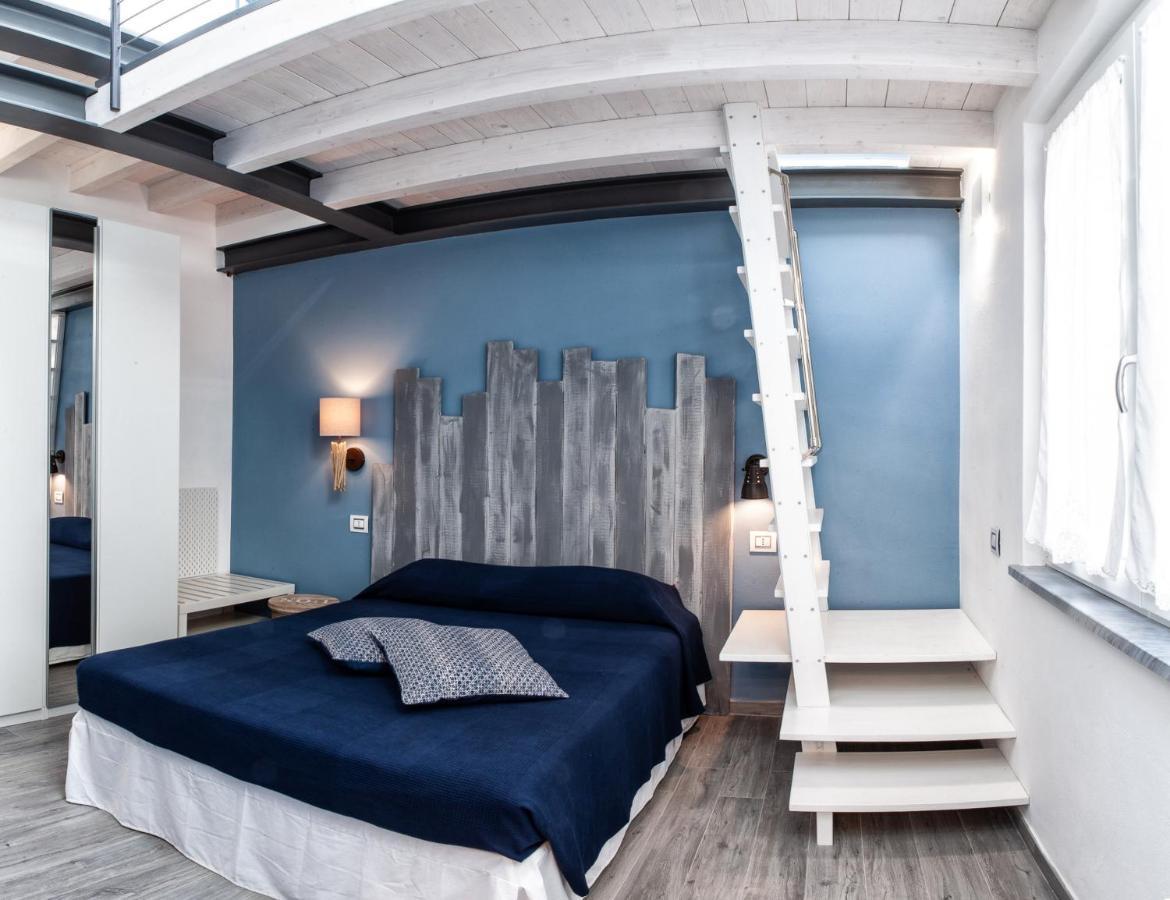 150 Latomare Bed & Breakfast มารีนาดีคาร์รารา ภายนอก รูปภาพ