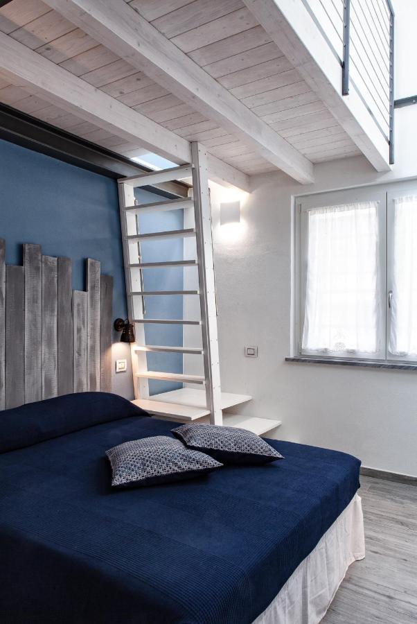 150 Latomare Bed & Breakfast มารีนาดีคาร์รารา ภายนอก รูปภาพ