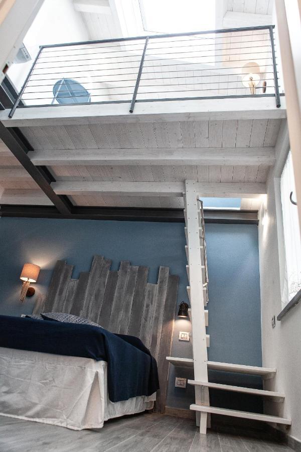 150 Latomare Bed & Breakfast มารีนาดีคาร์รารา ภายนอก รูปภาพ